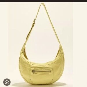 NWOT Urban Outfitters Darci Denim Shoulder Bag in yellow Denim